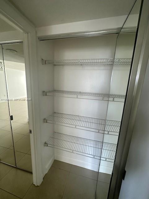 COMMODORE PLAZA CONDO - Residential