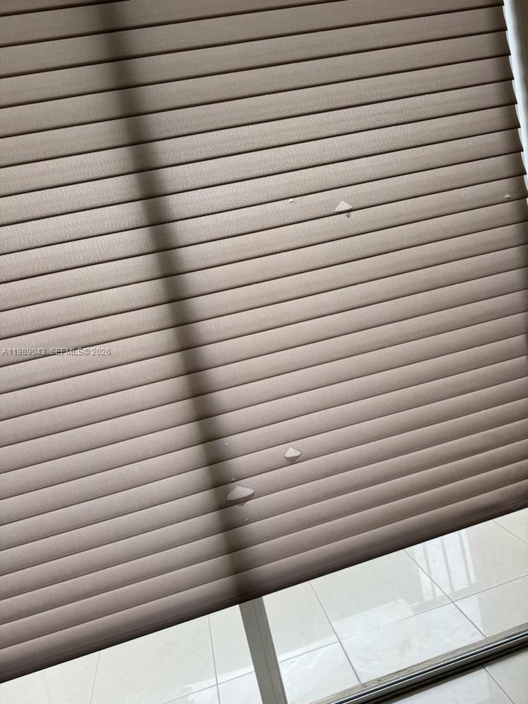 COMMODORE PLAZA CONDO - Residential