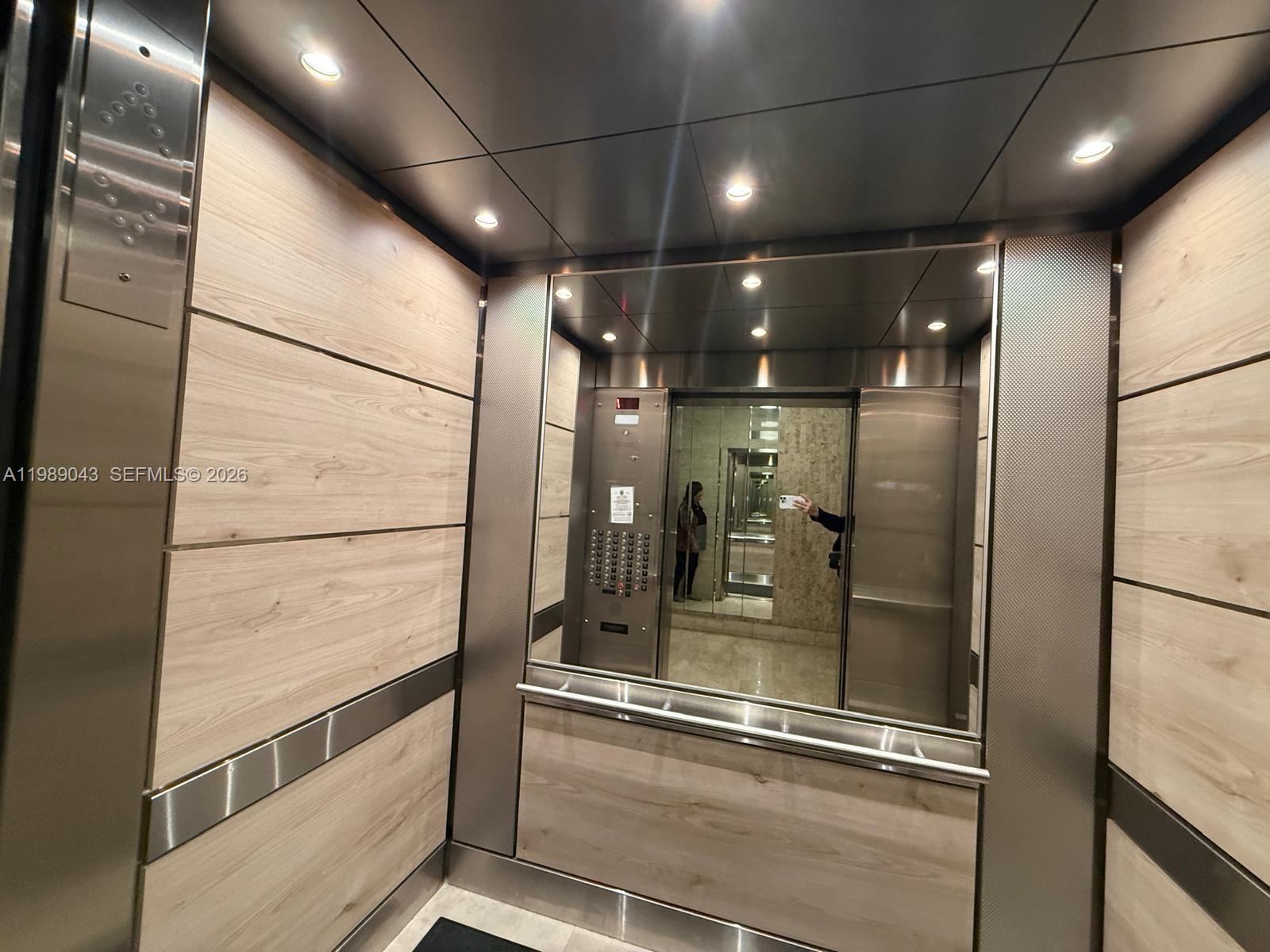 COMMODORE PLAZA CONDO - Residential