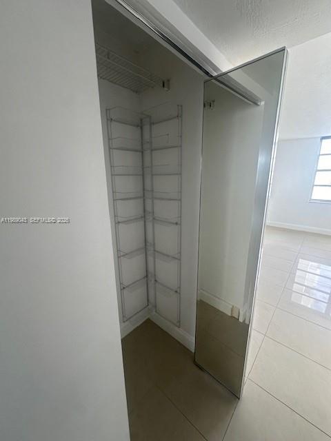 COMMODORE PLAZA CONDO - Residential