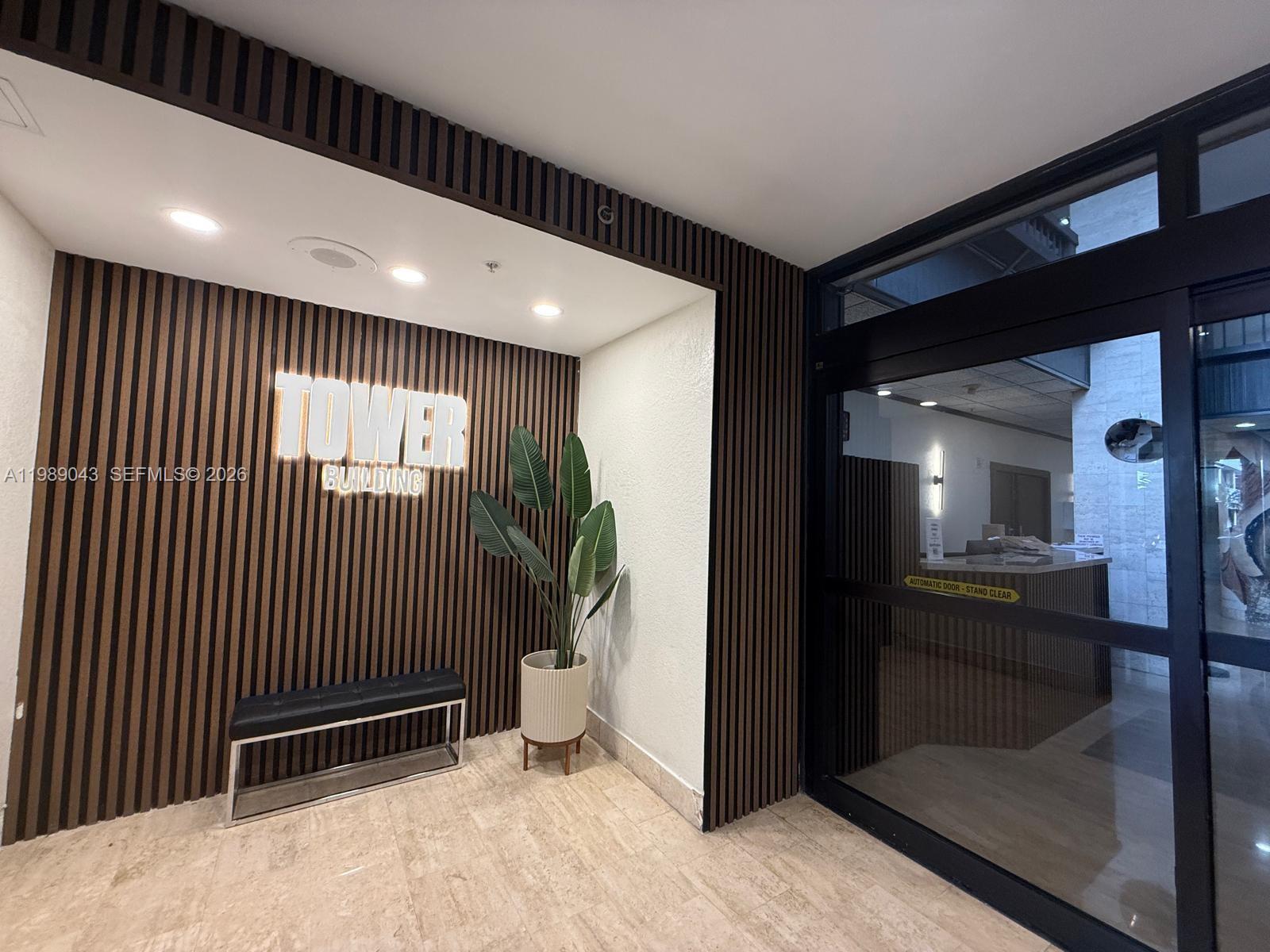 COMMODORE PLAZA CONDO - Residential