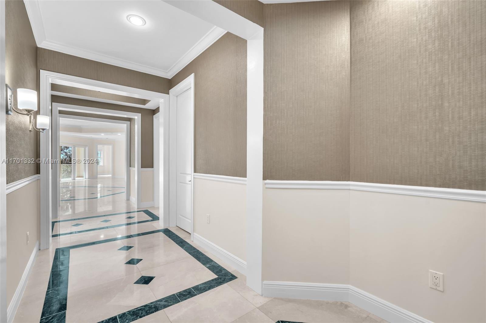SUNRISE OCEAN CLUB CONDO - Residential Lease