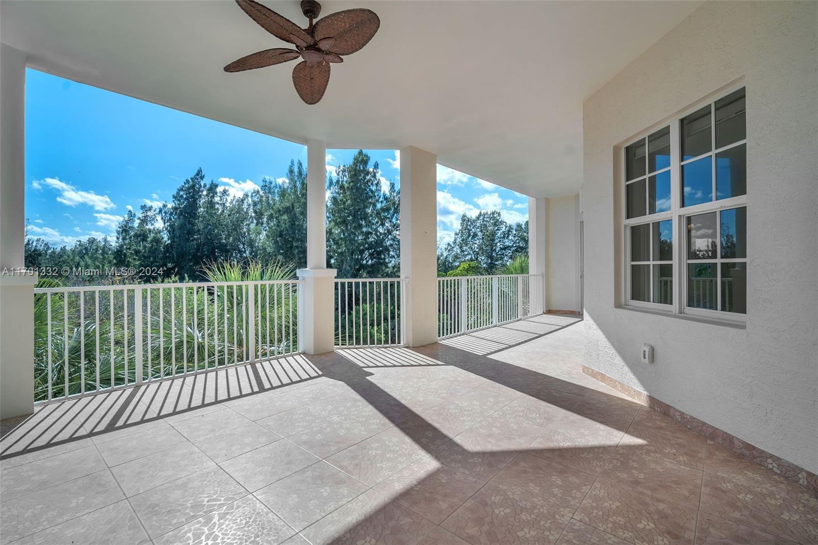 SUNRISE OCEAN CLUB CONDO - Residential Lease