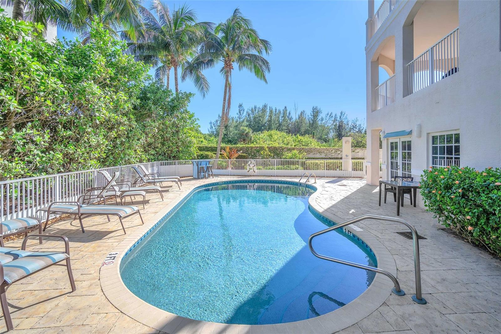 SUNRISE OCEAN CLUB CONDO - Residential Lease