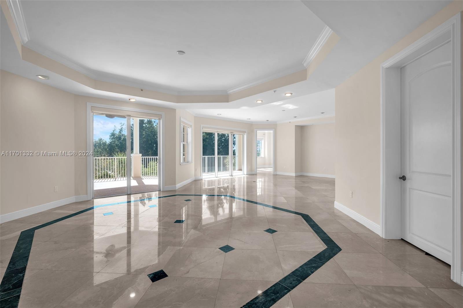 SUNRISE OCEAN CLUB CONDO - Residential Lease