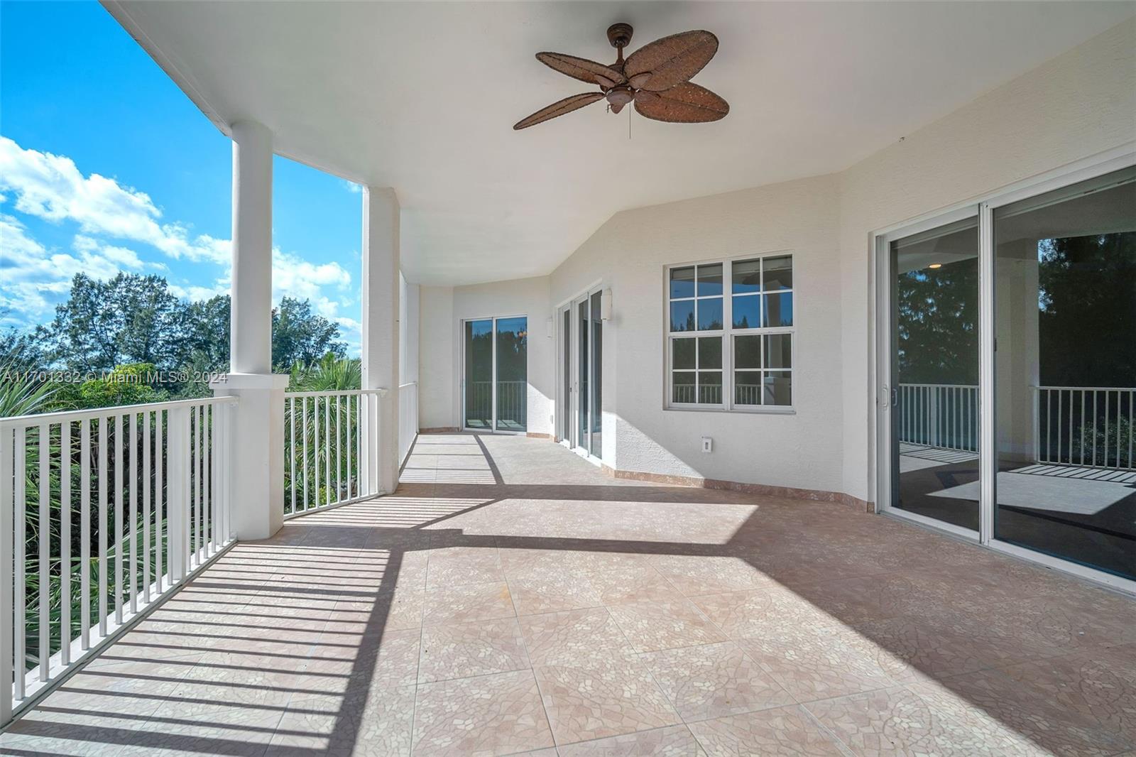SUNRISE OCEAN CLUB CONDO - Residential Lease