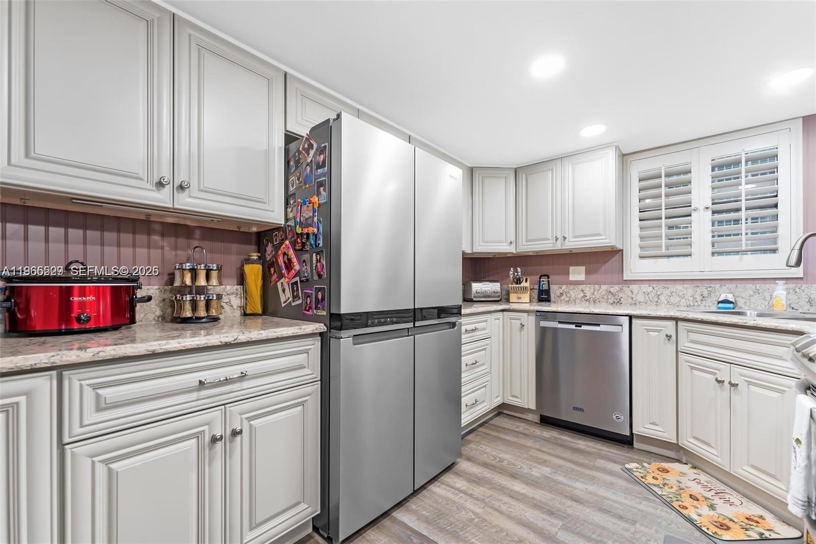 ALLINGTON TOWERS NORTH CO - Residential