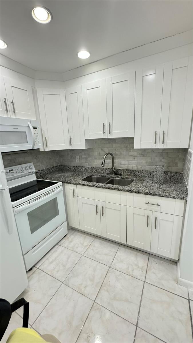 COVENTRY A THRU L CONDOS - Residential