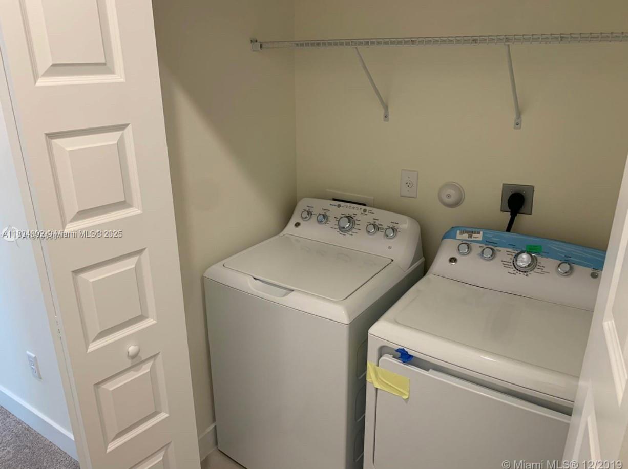 15842 NW 91 Ct 15842