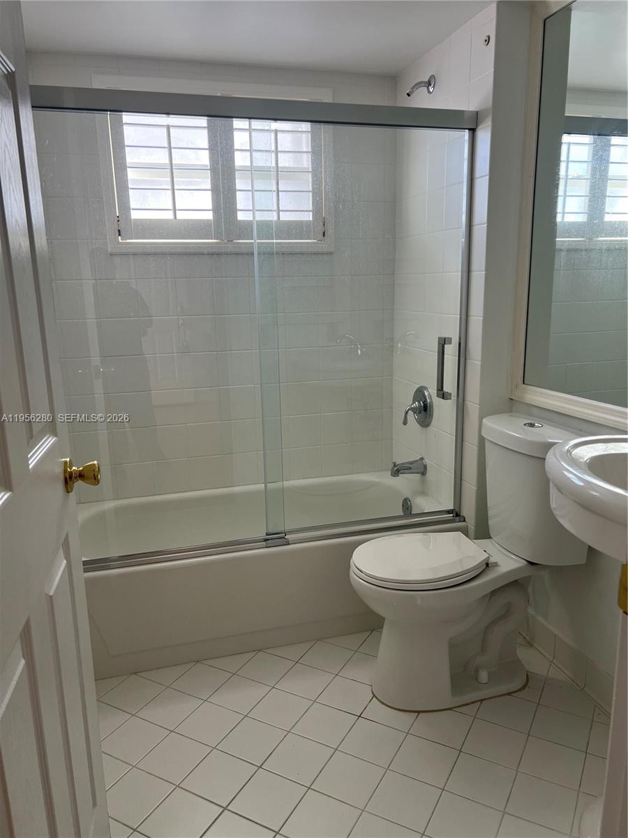 KEYS-GATE NO 2 - Residential