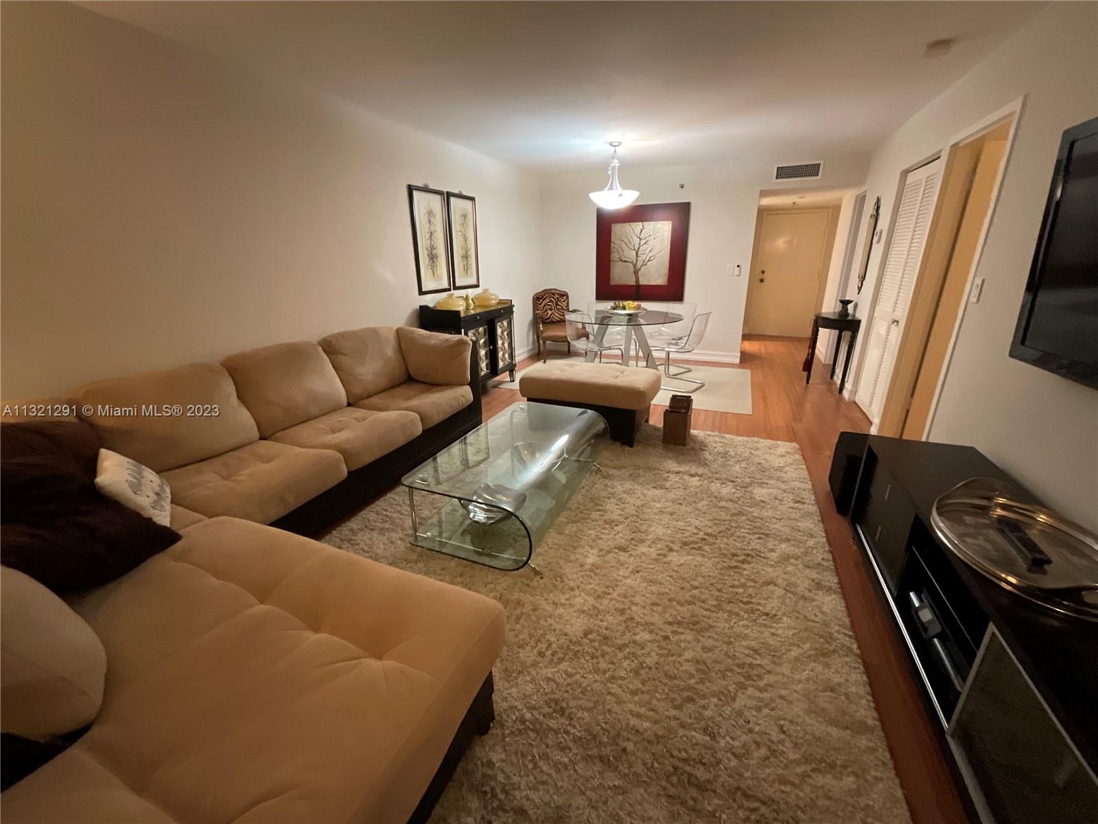 In mint condition 1 BED / 2 FULL baths, Fully Furnished, and equipped , on 3rd floor, in quiet building. Walk to beaches, and all Brickell has to offer. Hurricane shutters in all windows. Building offers 24 hrs manned security, gated parking, Tennis, BBQ area, party and reading rooms. 1 assigned parking. Easy to show. Rented as-is.Pool closed for 1 year due to repairs.