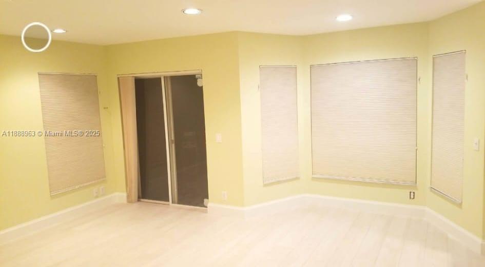 LAKES AT BOCA RATON PAR E - Residential Lease