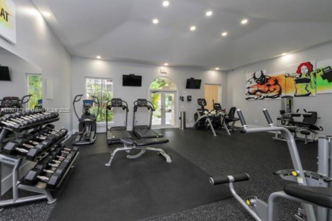 THE YACHT CLUB AT AVENTUR - Residential Lease