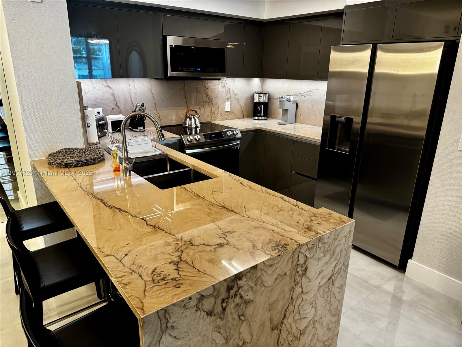 THE YACHT CLUB AT AVENTUR - Residential Lease