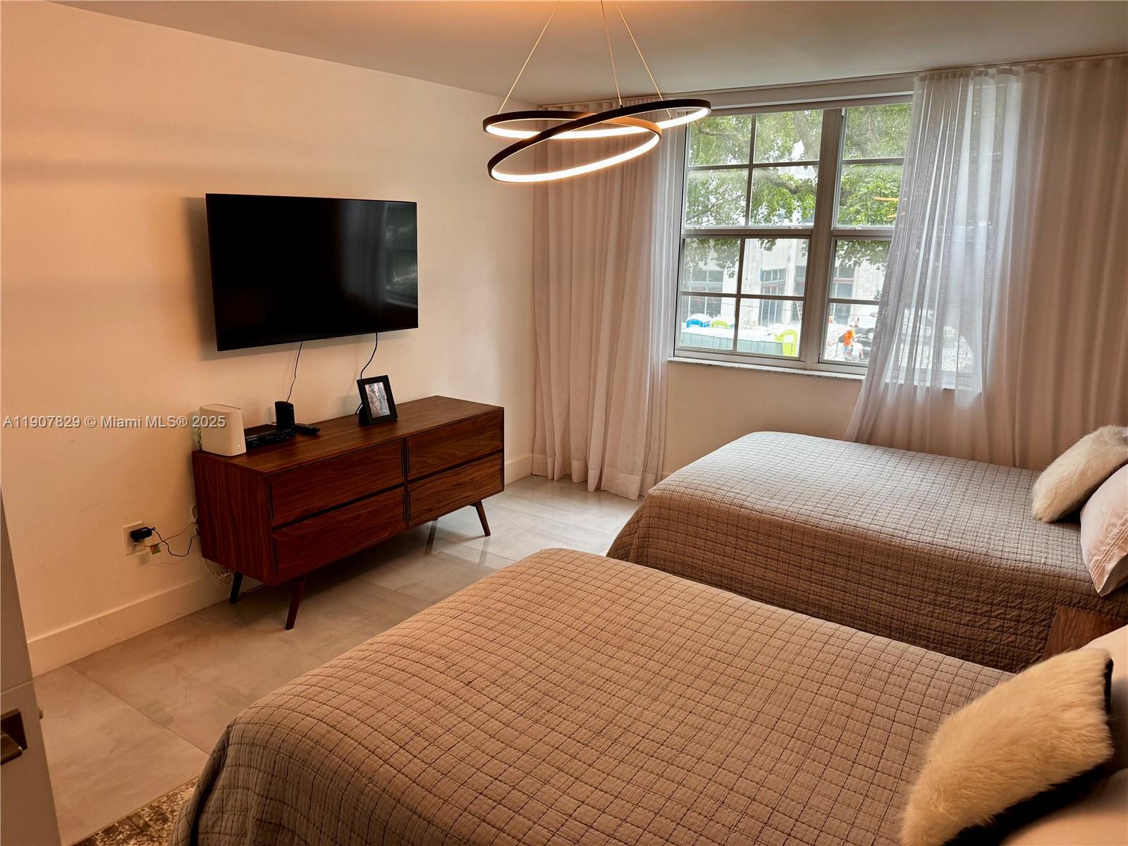 THE YACHT CLUB AT AVENTUR - Residential Lease