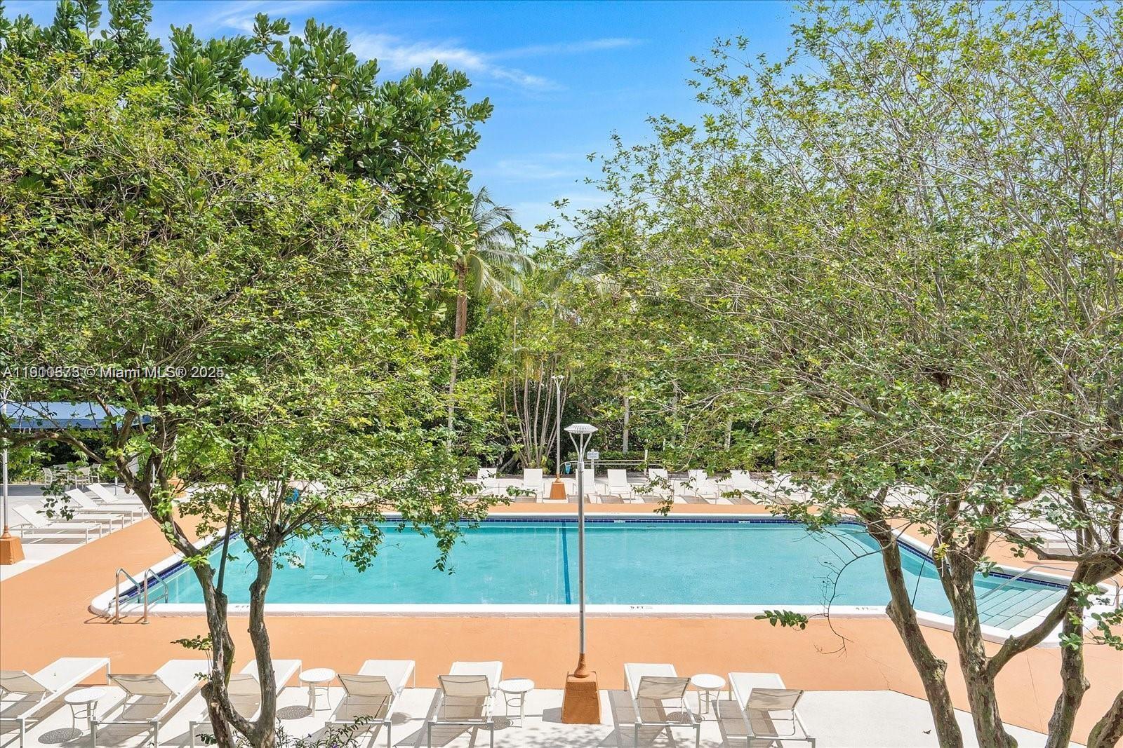 ADMIRALS PORT CONDO WEST - Residential