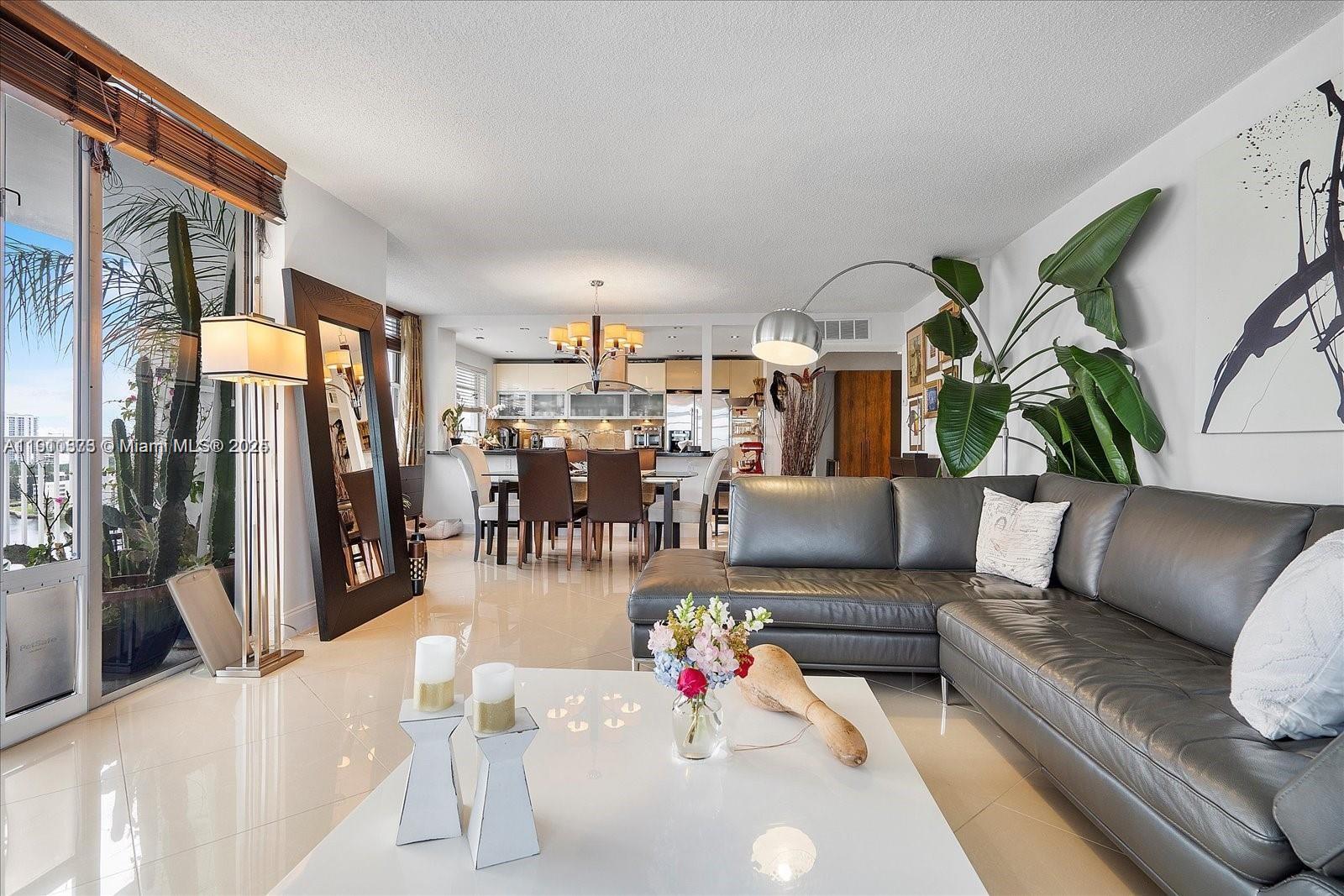 ADMIRALS PORT CONDO WEST - Residential