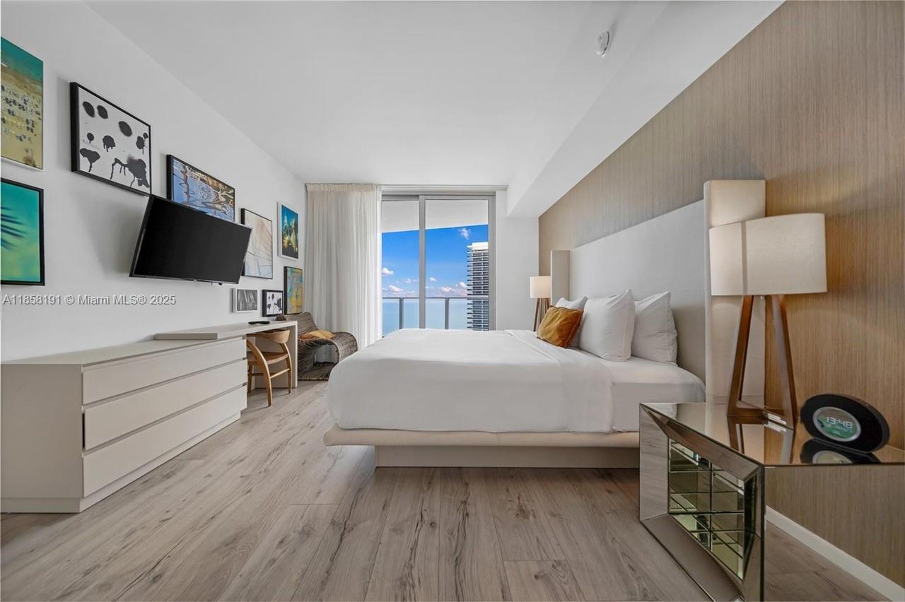 4111 SOUTH OCEAN DRIVE CO - Residential