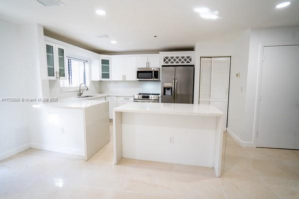 Rental Property at 1622 Nw 1st Ave 1, Miami, Broward County, Florida - Bedrooms: 3 
Bathrooms: 3  - $3,250 MO.