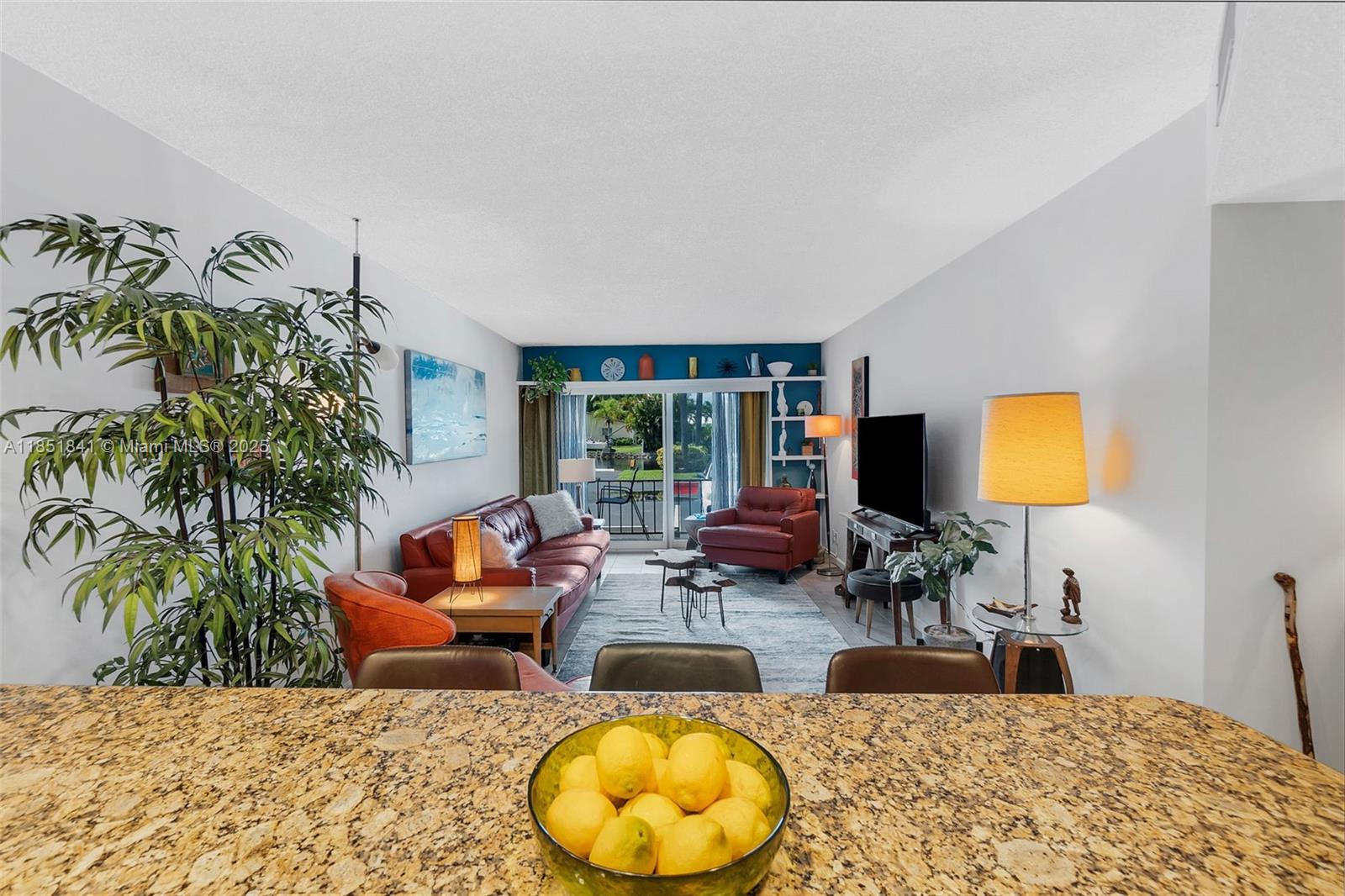 3004 NE 5th Ter 106-C