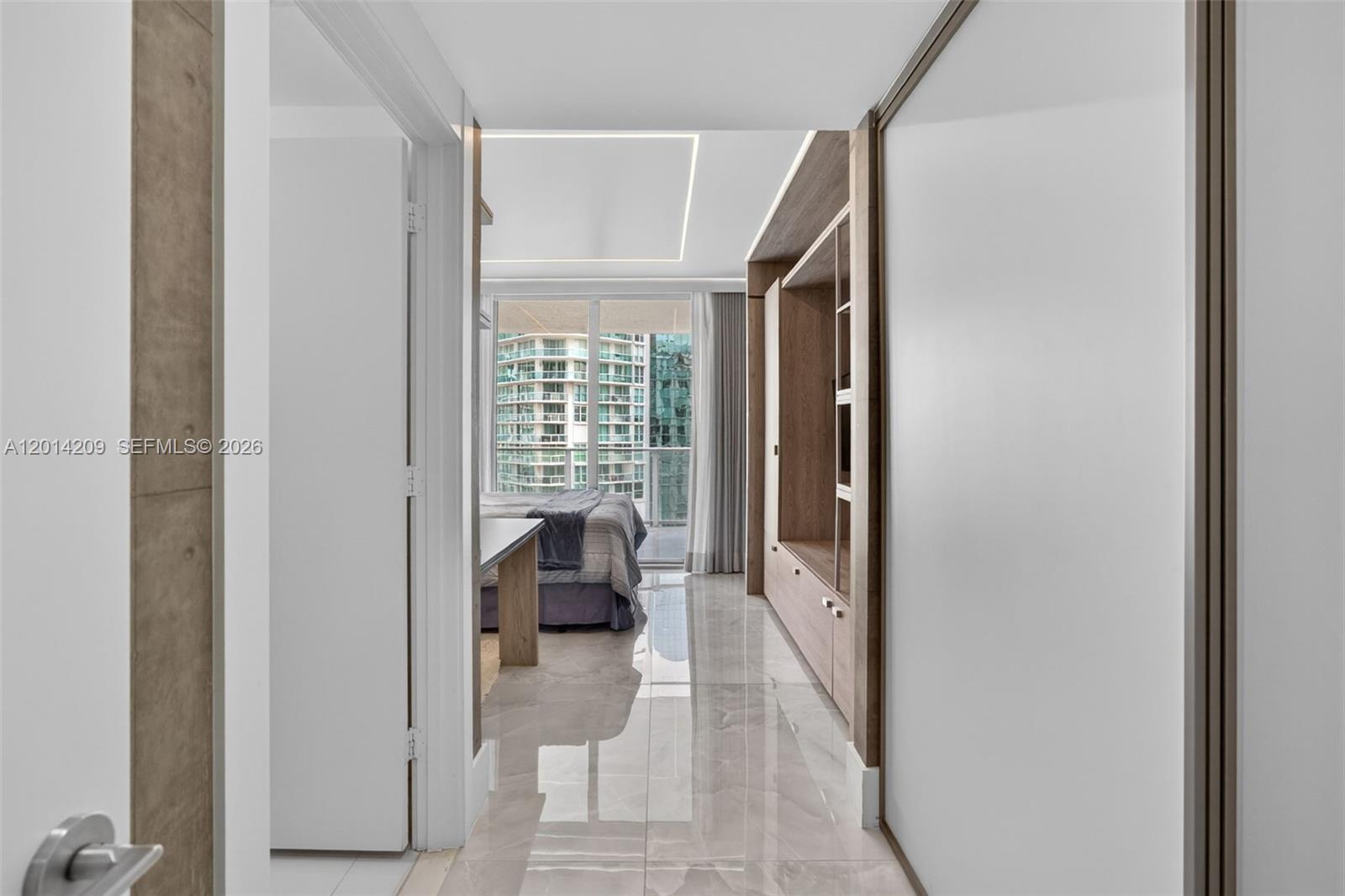 PARQUE TOWERS CONDO - Residential