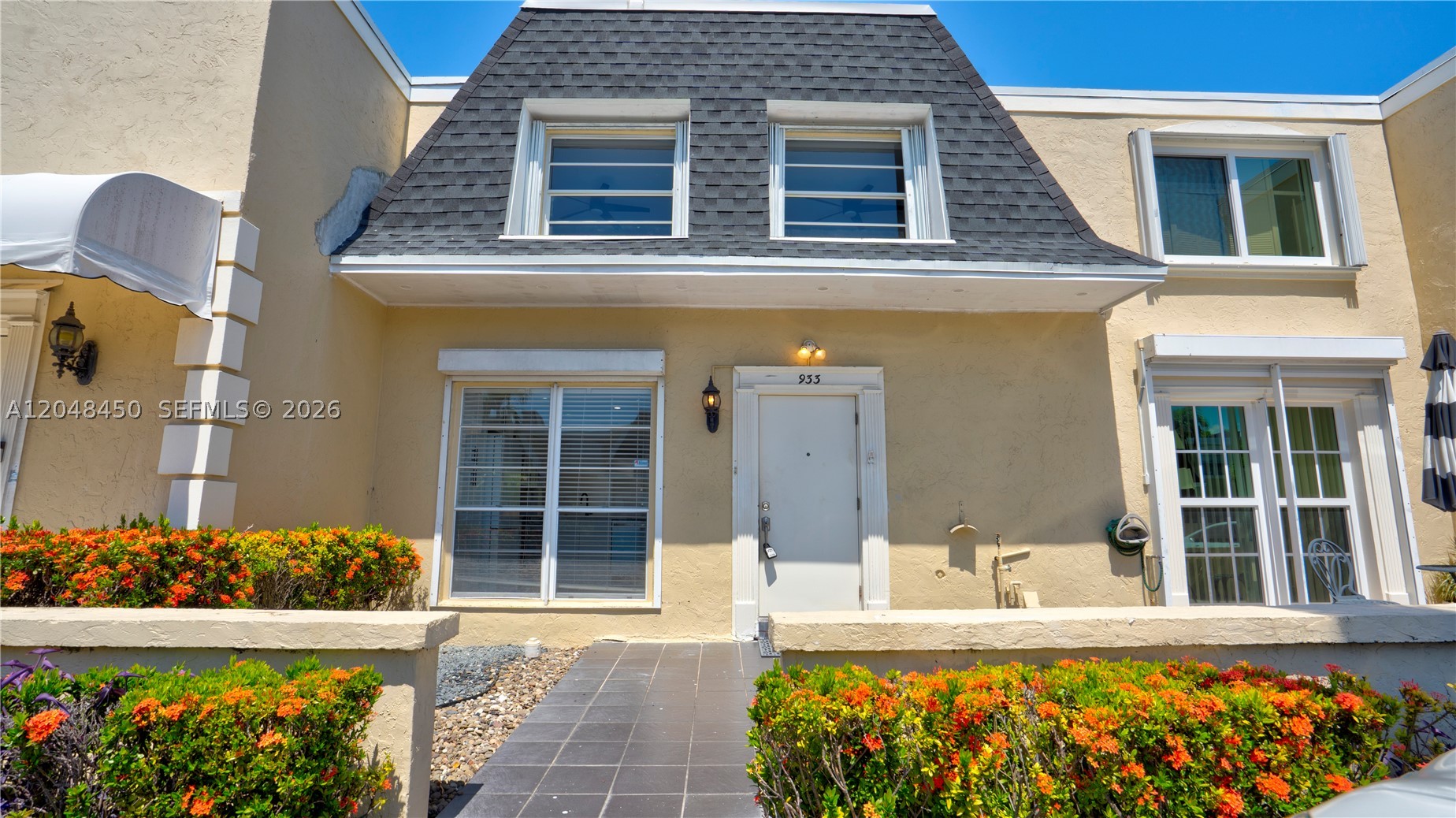 933 NE 24th Ave 169