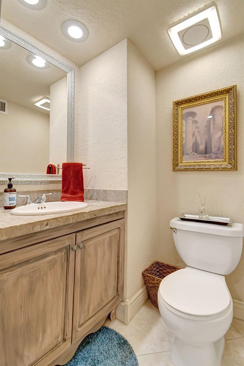 BIRCH CREST APARTMENTS IN - Residential Lease