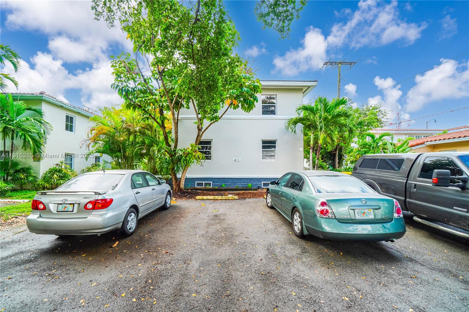 CORAL GABLES BILTMORE SEC - Residential Lease