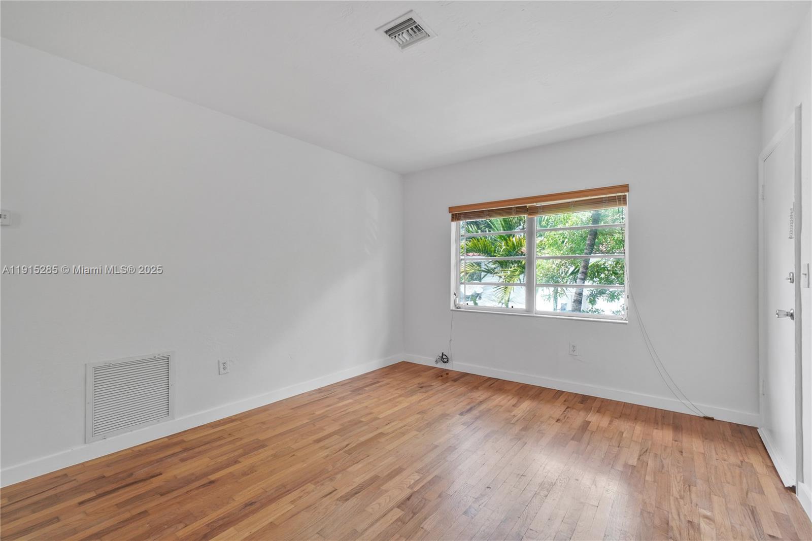 CORAL GABLES BILTMORE SEC - Residential Lease