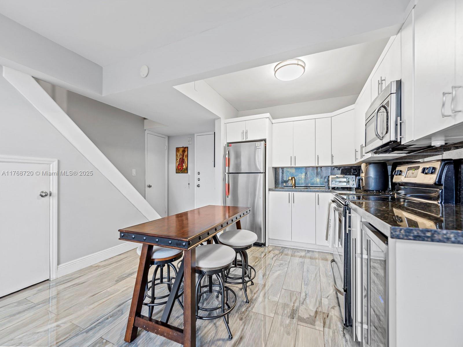 PINEBARK CONDO NO 1 - Residential