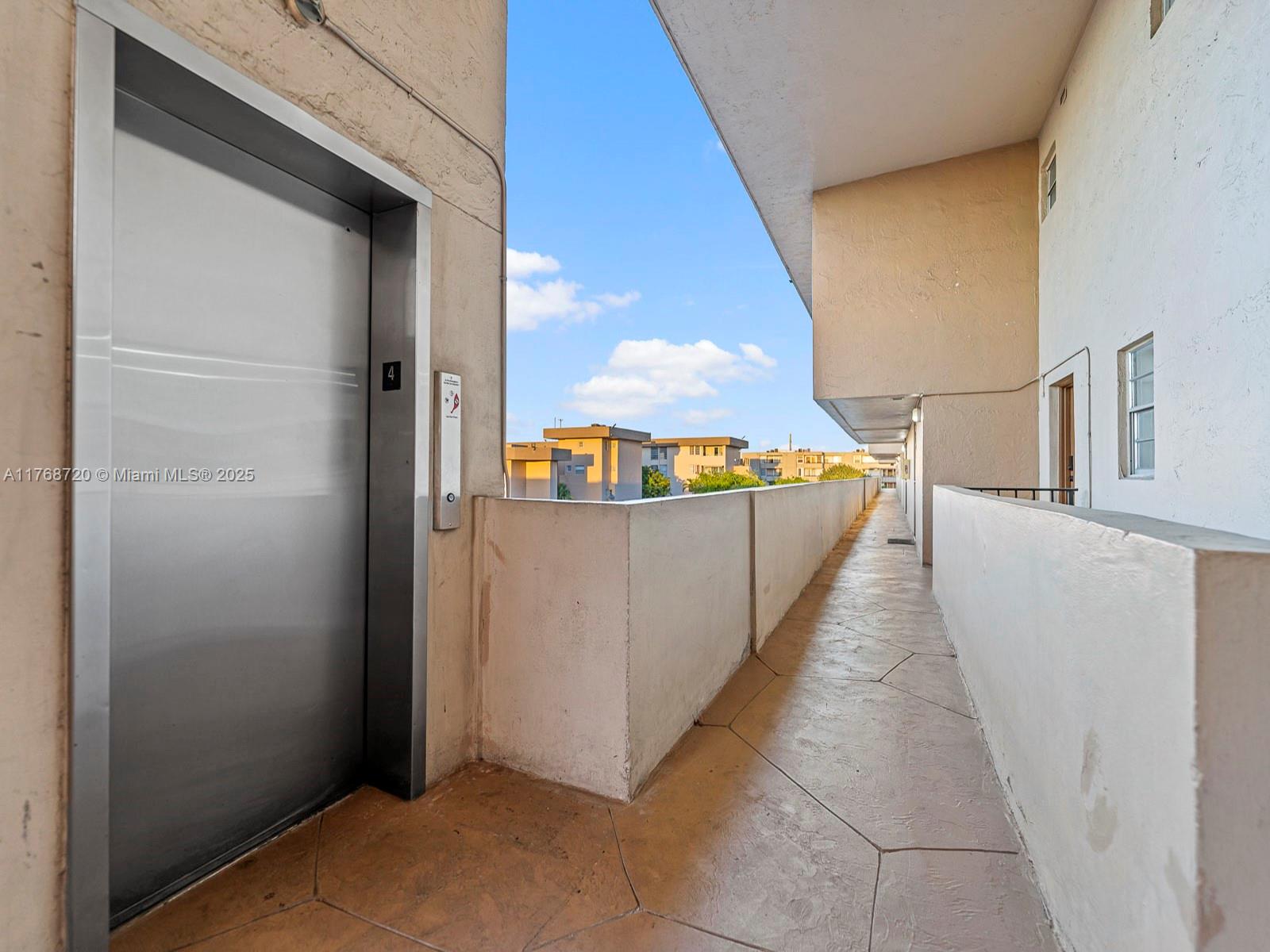 PINEBARK CONDO NO 1 - Residential