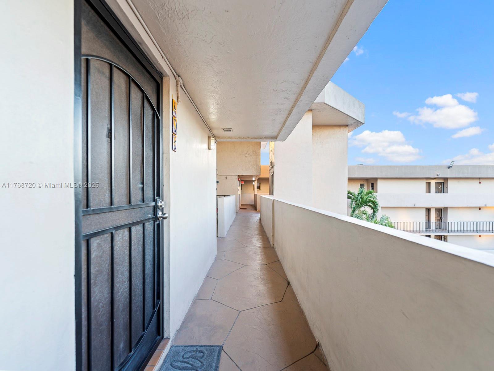 PINEBARK CONDO NO 1 - Residential