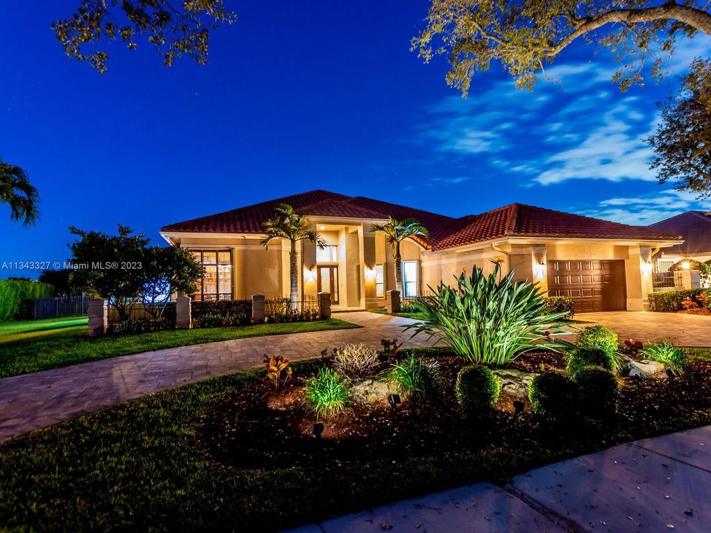 Photo of 1217 Manor Dr S, Weston, FL 33326 (MLS # A11343327)