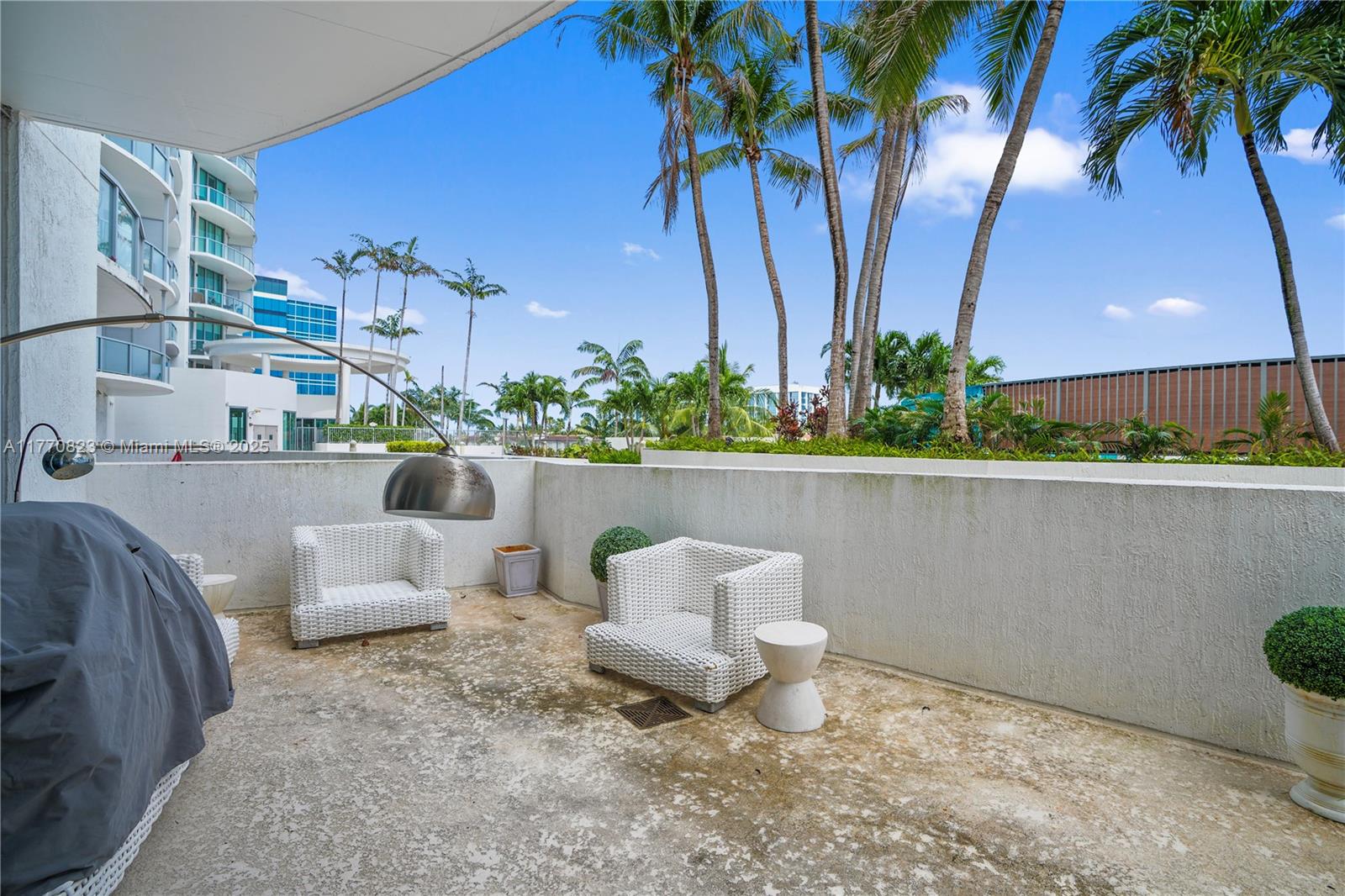 UPTOWN MARINA LOFTS CONDO - Residential