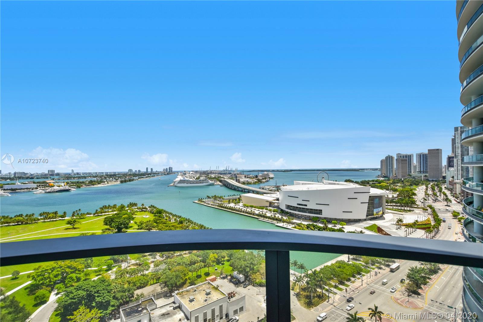 One Thousand Museum Zaha - Residential