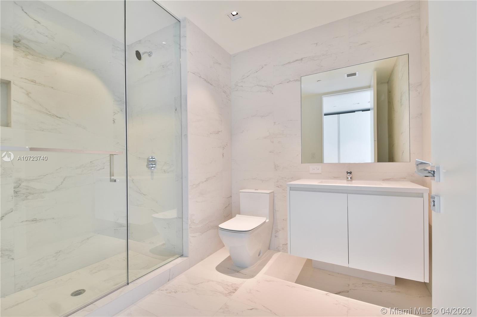 One Thousand Museum Zaha - Residential