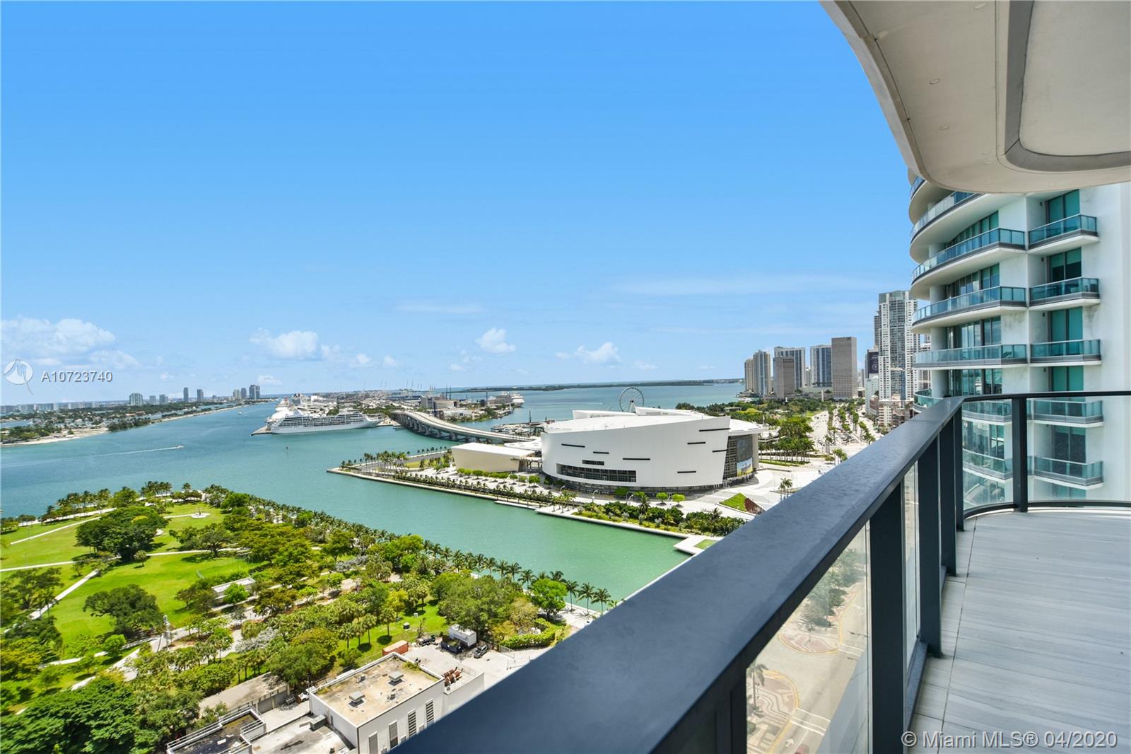 One Thousand Museum Zaha - Residential