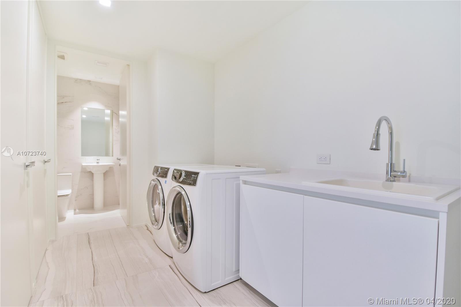 One Thousand Museum Zaha - Residential