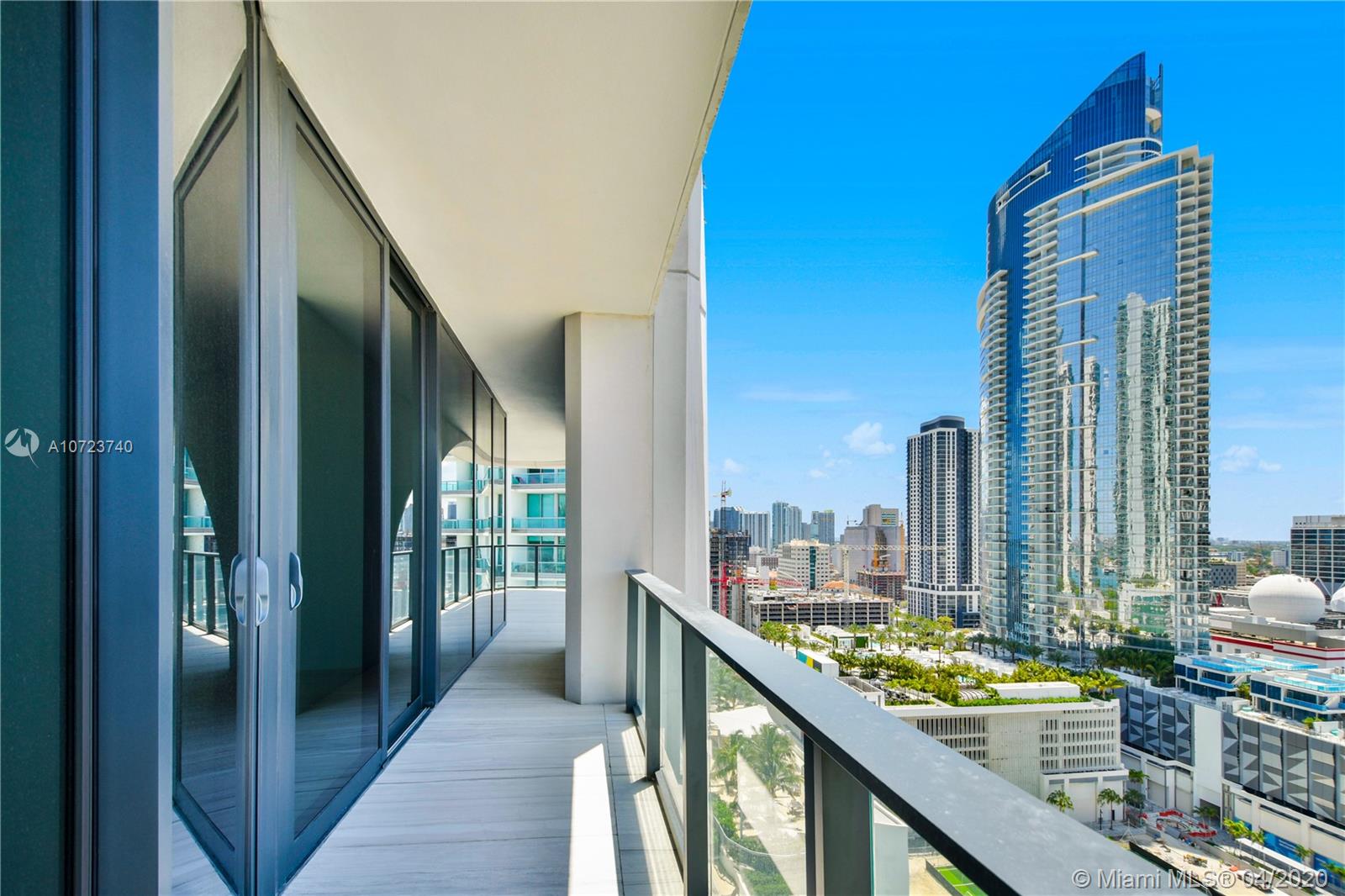 One Thousand Museum Zaha - Residential