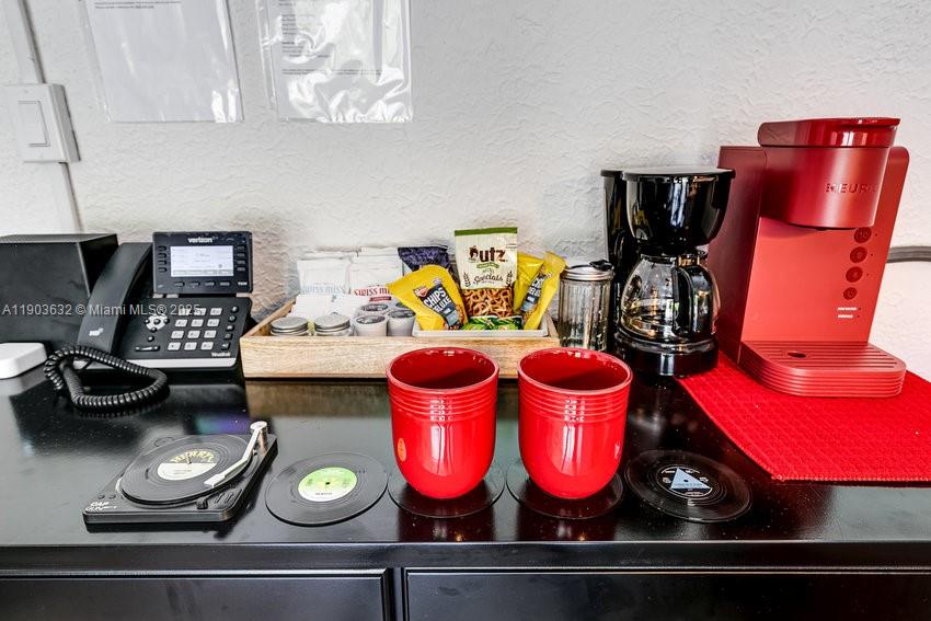 SOUTH SIDE PARK - Residential Lease