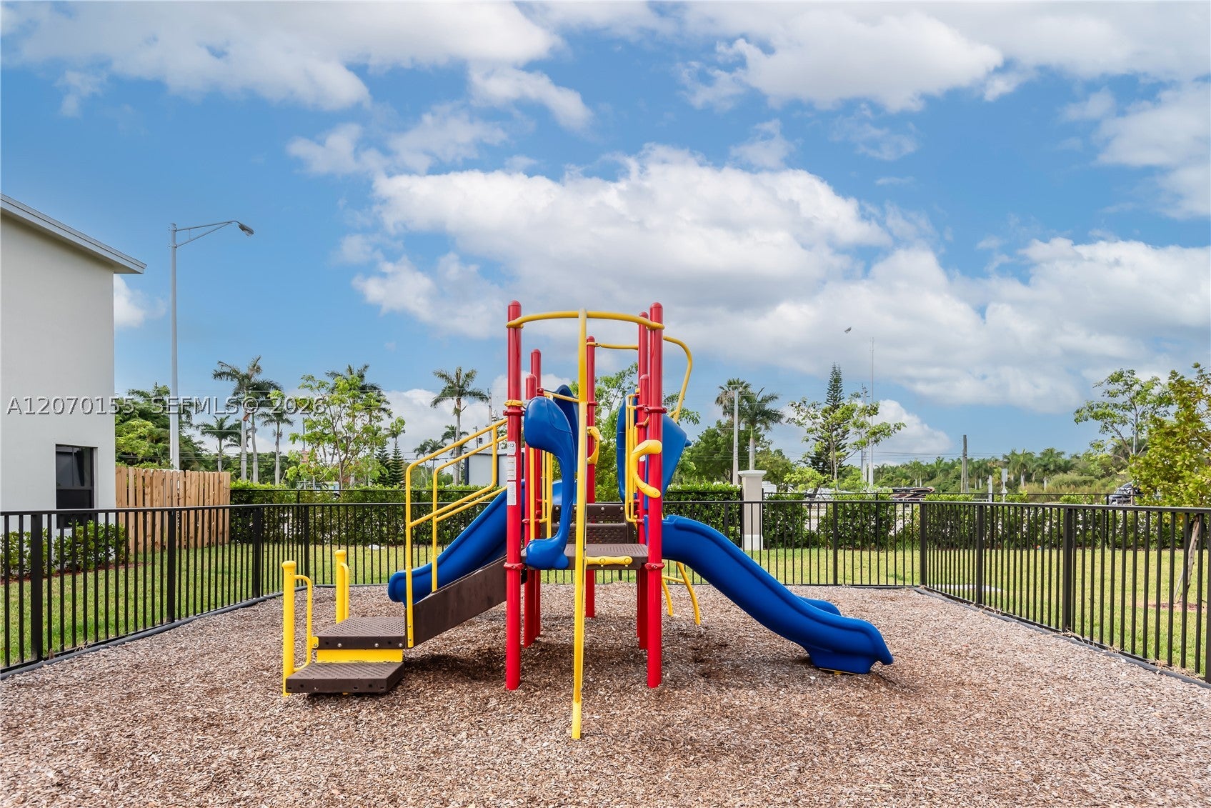 302 NE 1st Dr 302, Florida City, FL, 33034/$315,000 3 302 NE 1st Dr 302