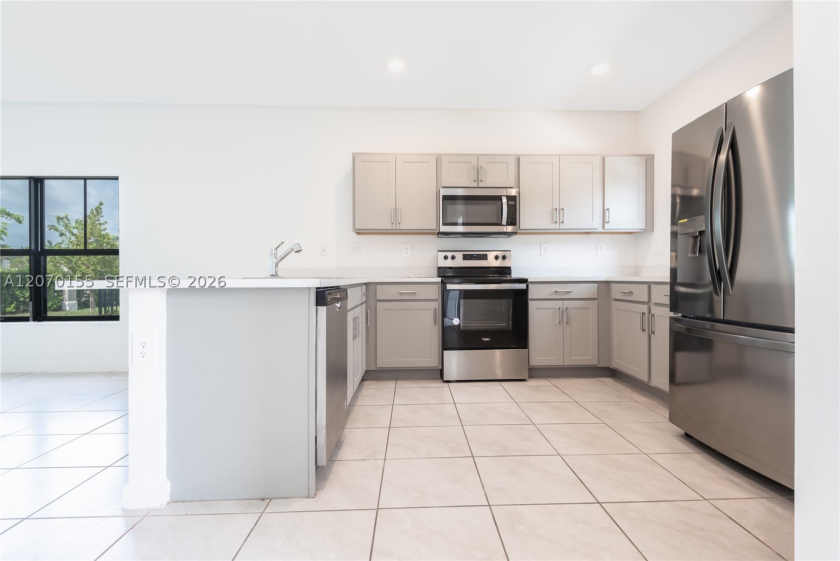 302 NE 1st Dr 302, Florida City, FL, 33034/$315,000 1 302 NE 1st Dr 302
