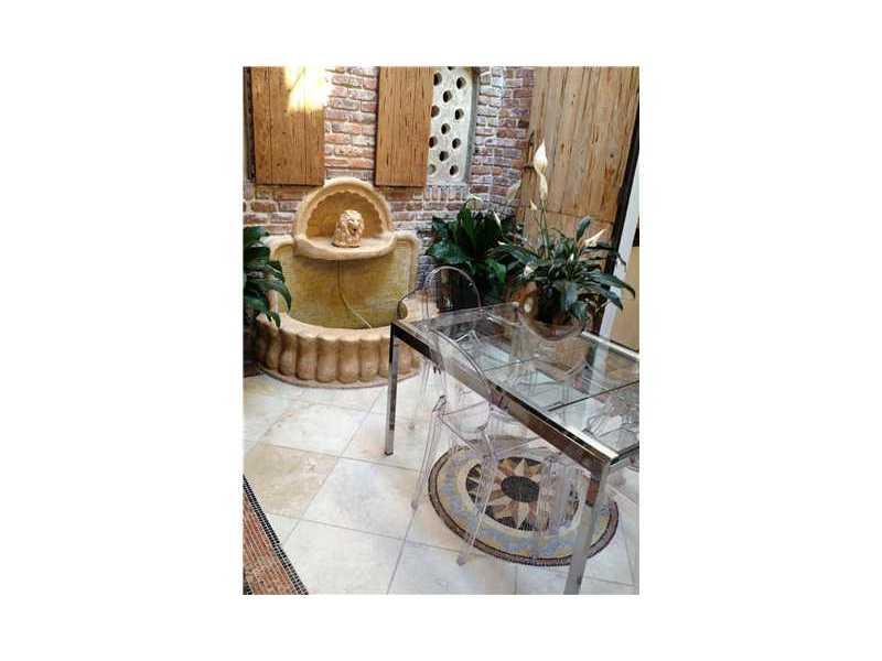 10-11-22 53 42 LA GORCE G - Residential Lease