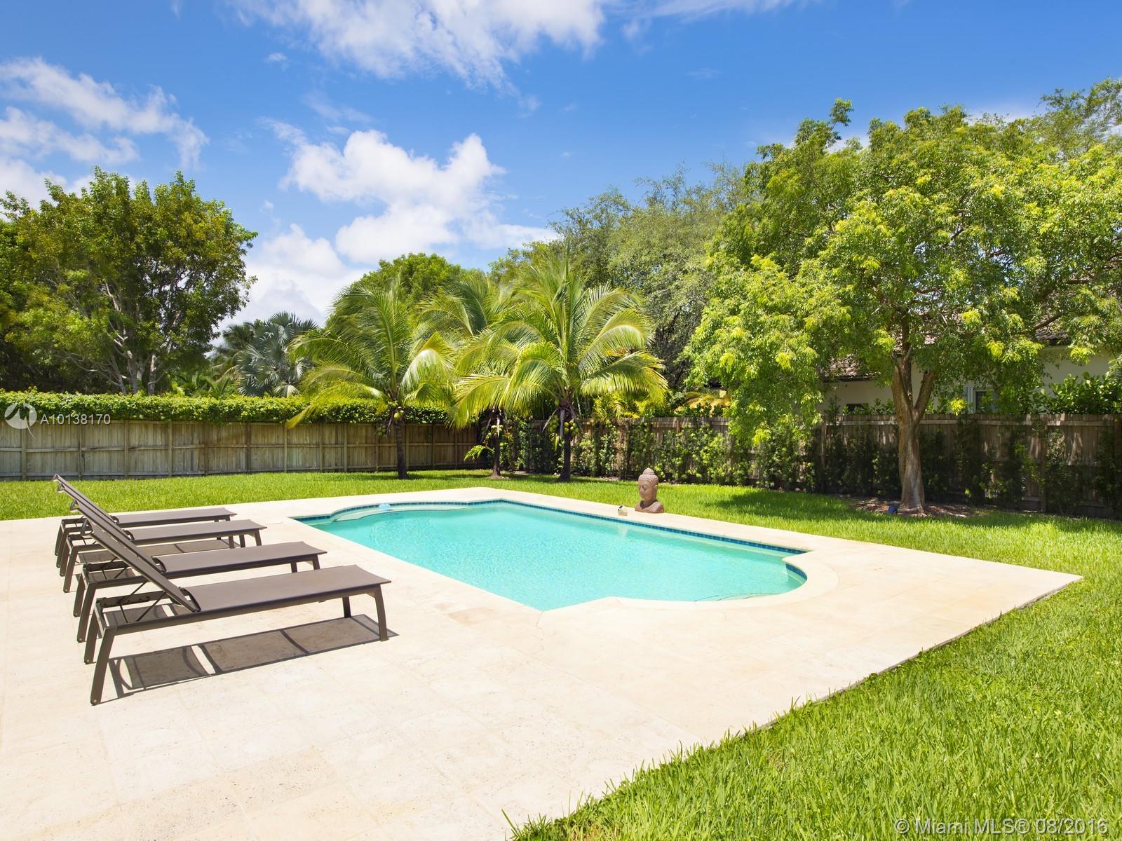 Pinewood Homes - Residential