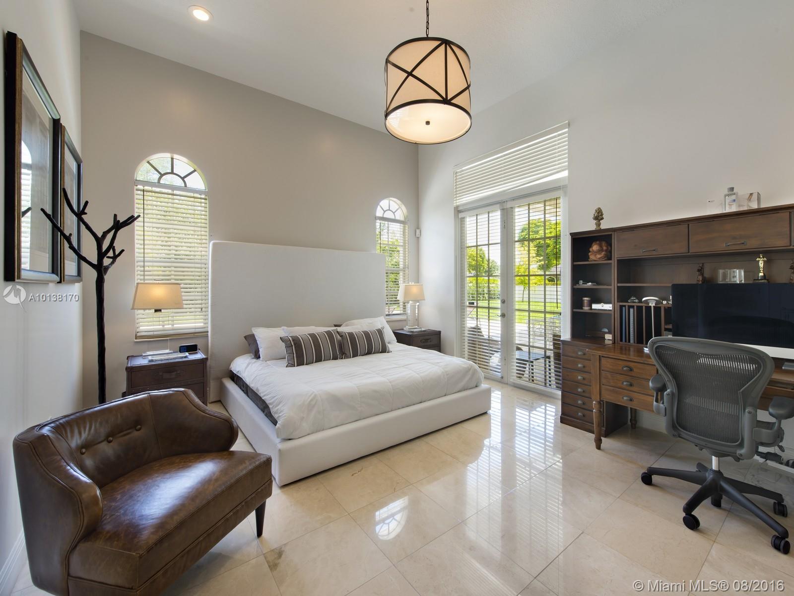 Pinewood Homes - Residential