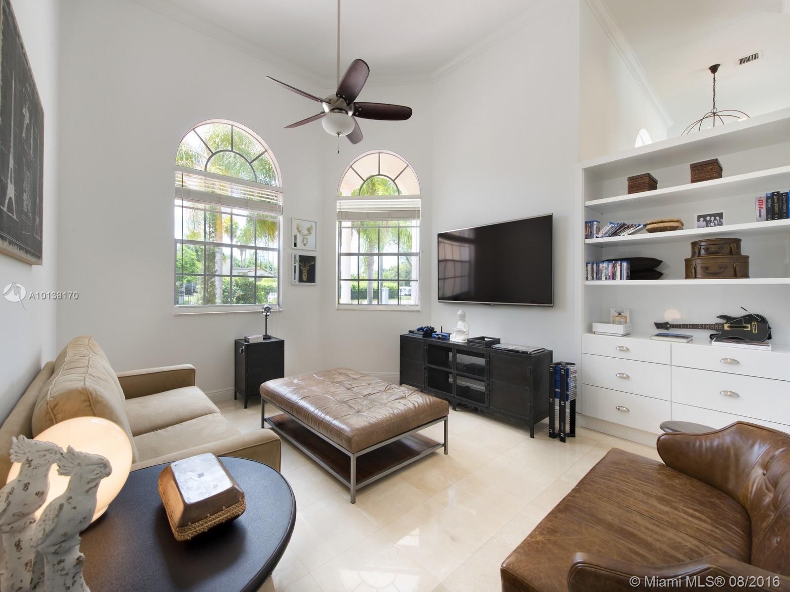 Pinewood Homes - Residential