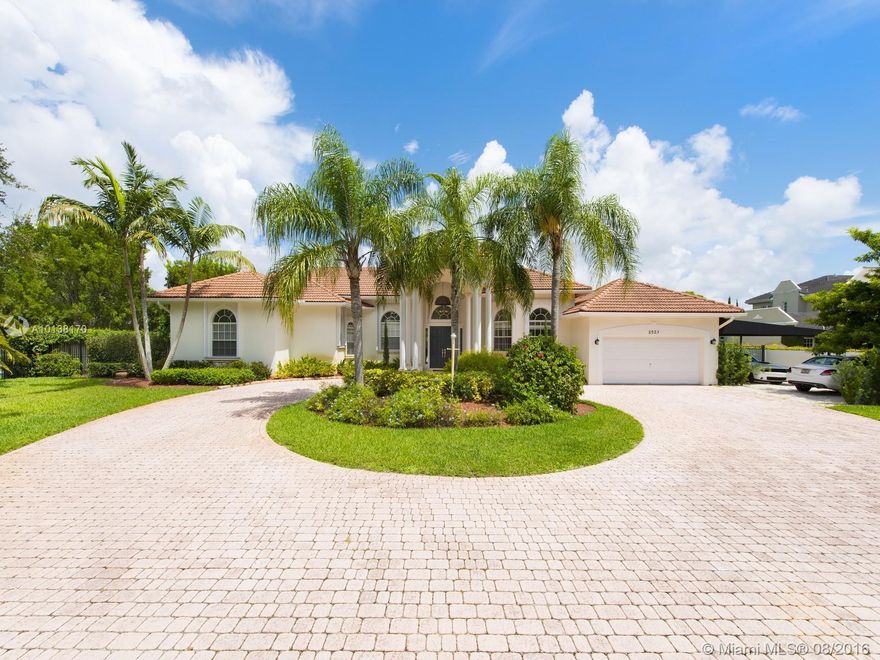 Beautiful home located in Baptist hospital area. Residence is completely walled/fenced in property with electronic gate and security cameras. Circular driveway corner lot surrounded by trees and private estates. Very light and bright. Impeccable home offers 4BR/3BA 3,289 SQ. FT. in large lot. Spacious floorplan, high ceilings, completely updated, marble floors, Circular driveway, 2 car garage, covered patio. Walking distance to prestigious Riviera School and in A graded public school area.