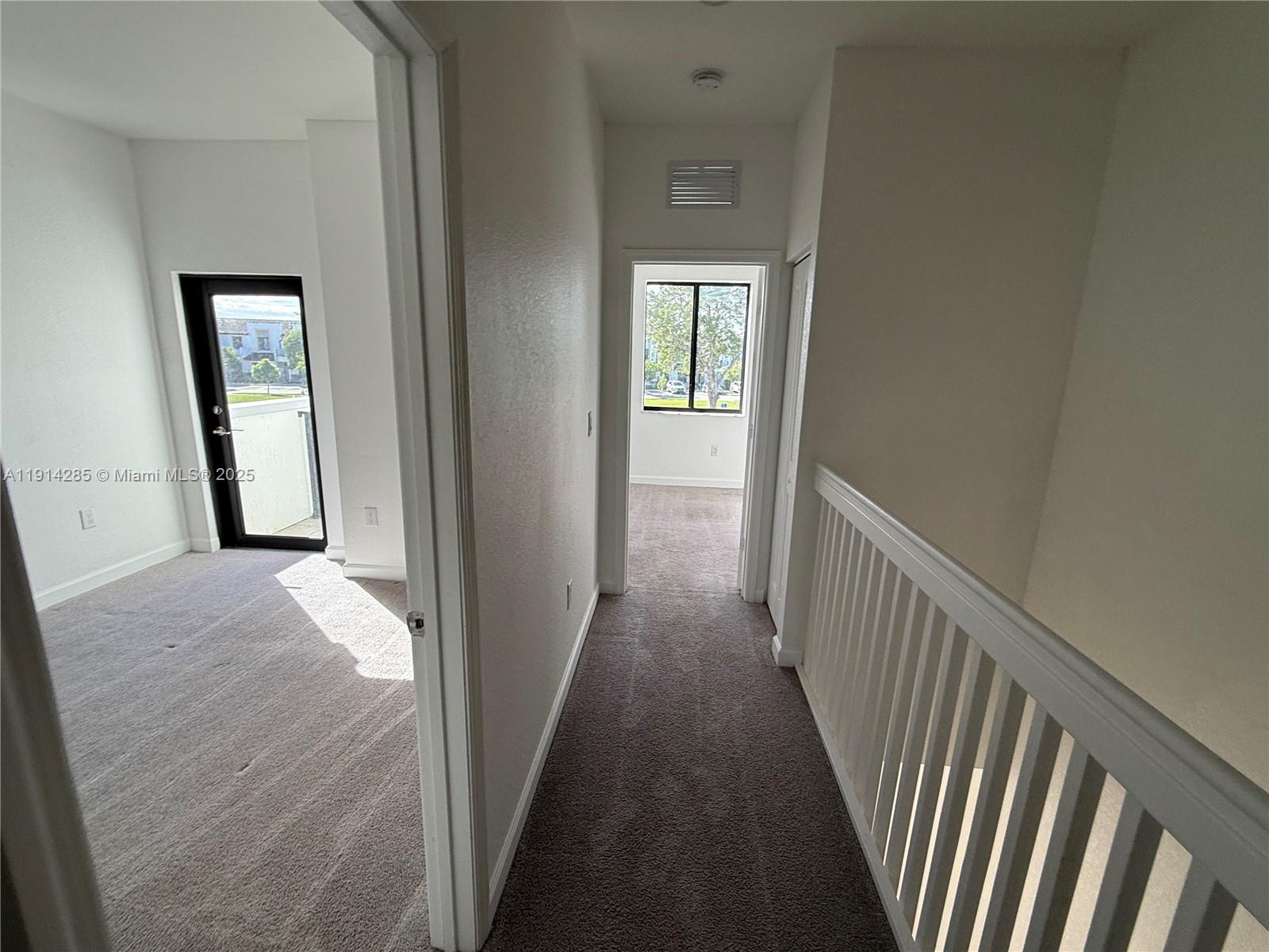 VIA VENTURA NEIGHBORHOOD - Residential Lease