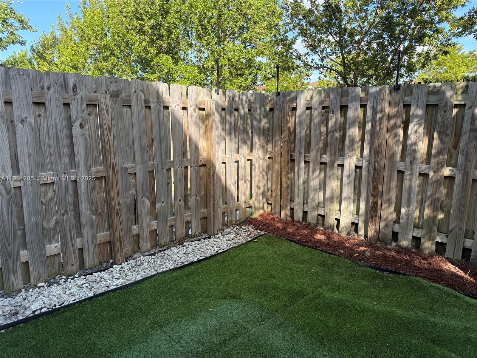 VIA VENTURA NEIGHBORHOOD - Residential Lease