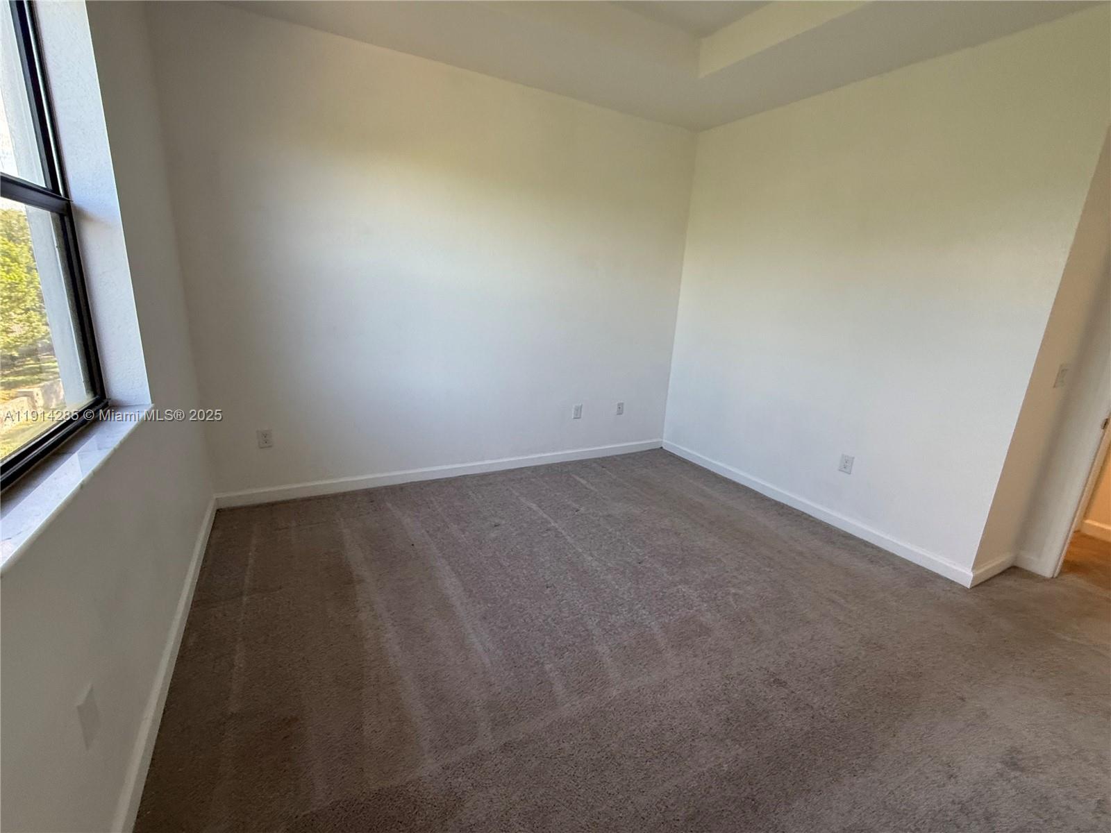 VIA VENTURA NEIGHBORHOOD - Residential Lease